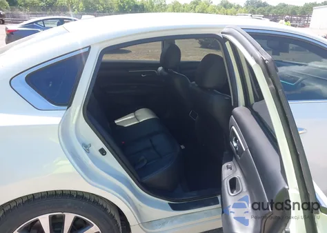 2016 Nissan Altima 2.5 Sl z USA, uszkodzony, nr VIN 1N4AL3AP8GC283660